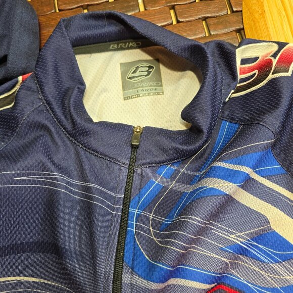 Briko Cycling Jersey Adult L - USA size M - Bonus Decathalon Padded Shorts (N-15 - Picture 16 of 16